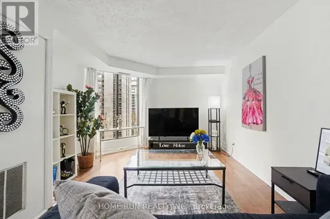 200 Bay Street Ottawa ON K1R 7W8