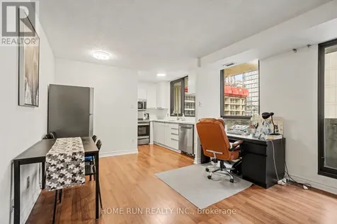 200 Bay Street Ottawa ON K1R 7W8