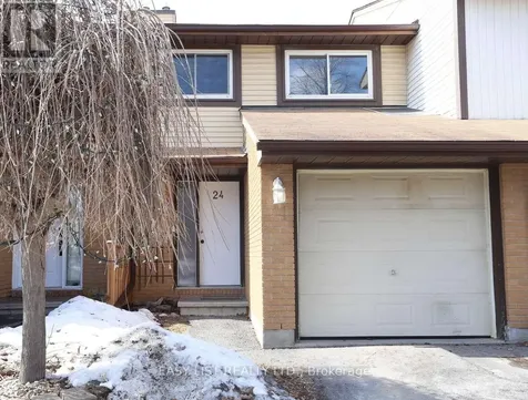 24 Baneberry Crescent Ottawa ON K2L 2Y4