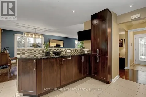 27 Birchview Road Ottawa ON K2G 3G3