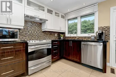 27 Birchview Road Ottawa ON K2G 3G3