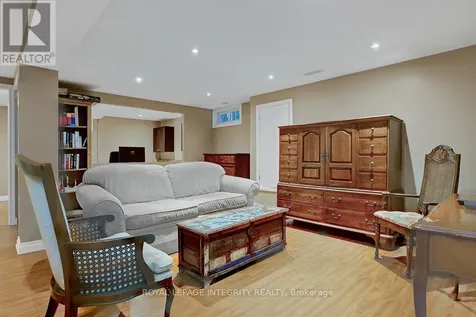 27 Birchview Road Ottawa ON K2G 3G3