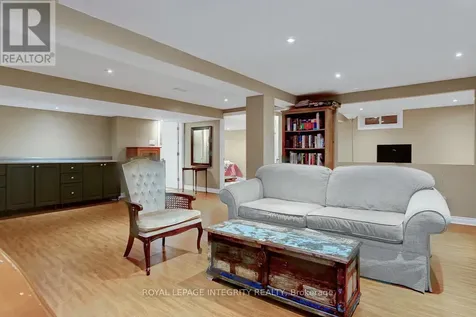 27 Birchview Road Ottawa ON K2G 3G3