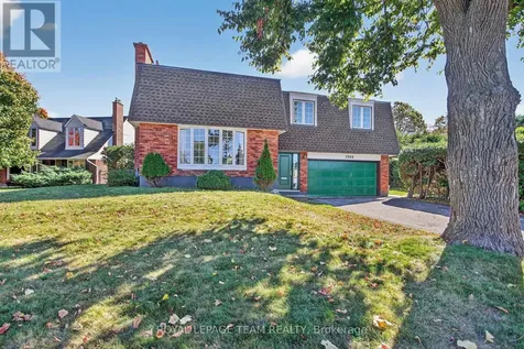 1900 Southampton Court Ottawa ON K2C 0W3