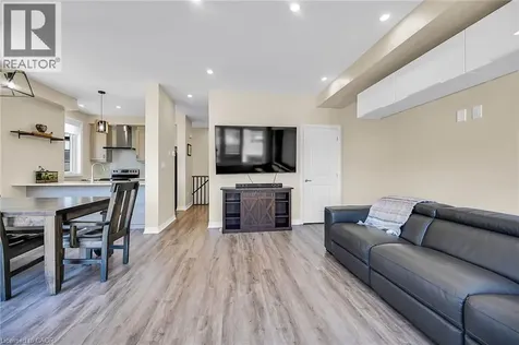 575 Woodward Avenue Hamilton ON L8H 6P2