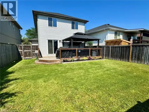 160 Wallace Avenue South Welland ON L3B 1R5