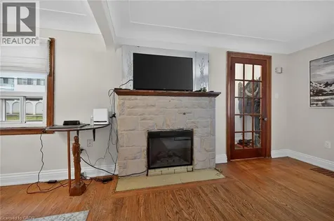 144 Hunter Street West Hamilton ON L8P 1R1