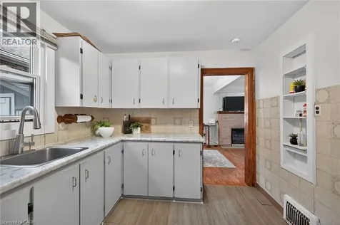 144 Hunter Street West Hamilton ON L8P 1R1