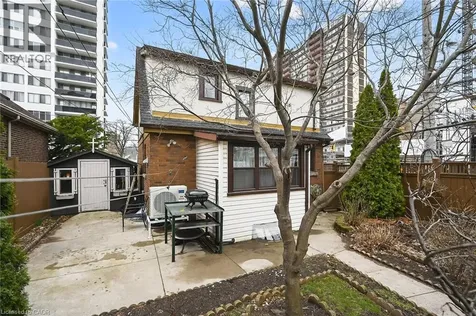 144 Hunter Street West Hamilton ON L8P 1R1