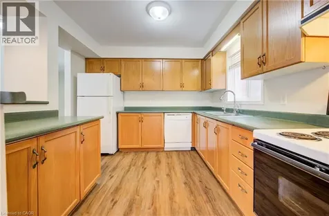 1 Ginger Court Guelph ON N1G 4Z9