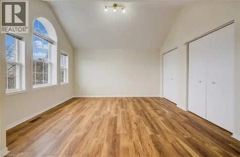1 Ginger Court Guelph ON N1G 4Z9