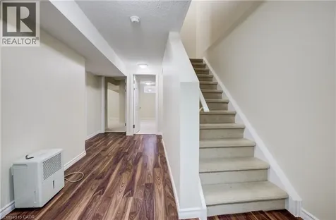 1 Ginger Court Guelph ON N1G 4Z9