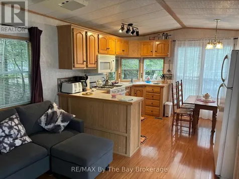 85 Theme Park Drive Wasaga Beach ON L9Z 1X7