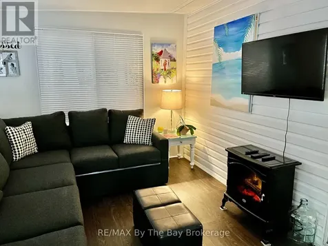 85 Theme Park Drive Wasaga Beach ON L9Z 1X7