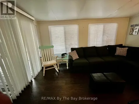 85 Theme Park Drive Wasaga Beach ON L9Z 1X7