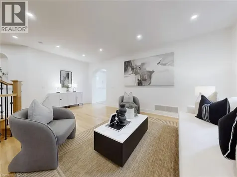 2238 Lyndhurst Drive Oakville ON L6H 7V4