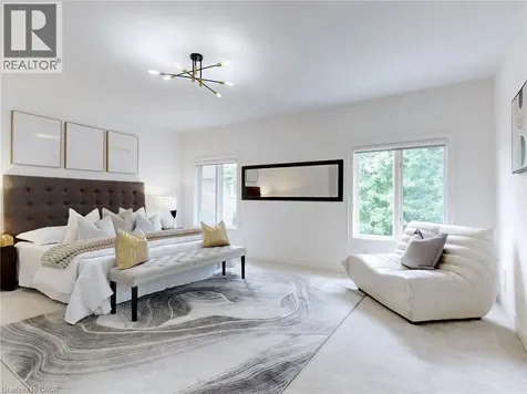 2238 Lyndhurst Drive Oakville ON L6H 7V4