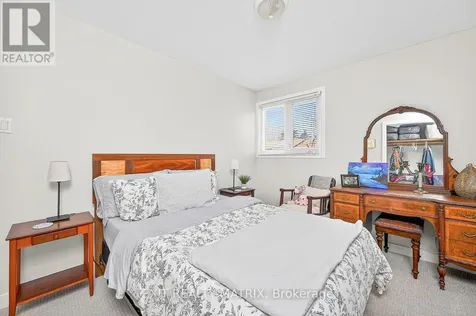 1777 Lamoureux Drive Ottawa ON K1E 2N5