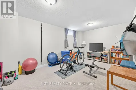 1777 Lamoureux Drive Ottawa ON K1E 2N5