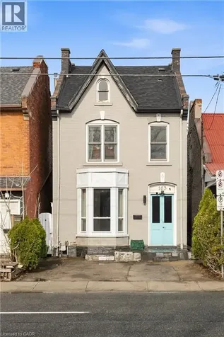 163 Victoria Avenue North Hamilton ON L8L 5E9