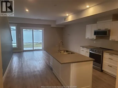 550 Sandison Windsor ON N9E 0A3