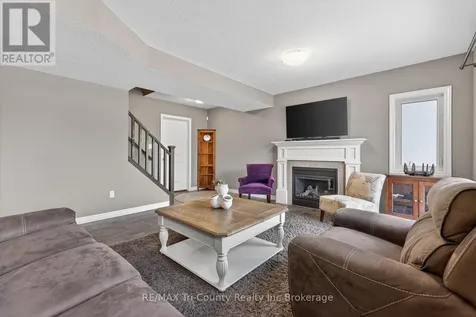 68 Colin Avenue Tillsonburg ON N4G 0E5
