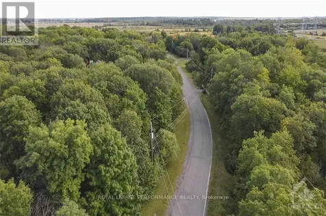 1310 Cumberland Ridge Drive Ottawa ON K4C 1E1