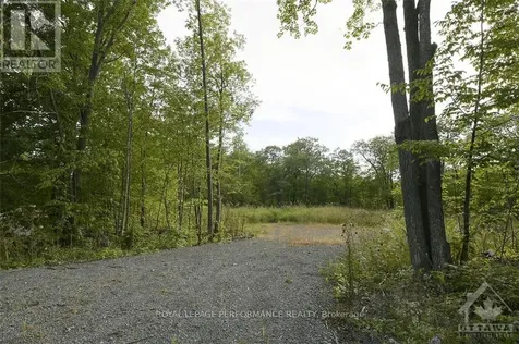 1310 Cumberland Ridge Drive Ottawa ON K4C 1E1