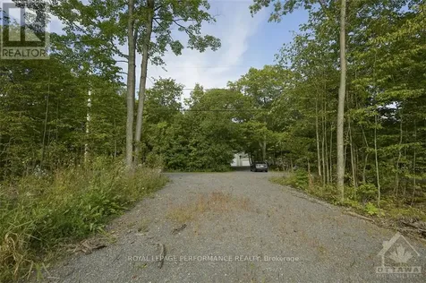 1310 Cumberland Ridge Drive Ottawa ON K4C 1E1