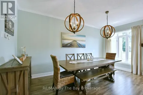 121 45th Street North Wasaga Beach ON L9Z 1Z4