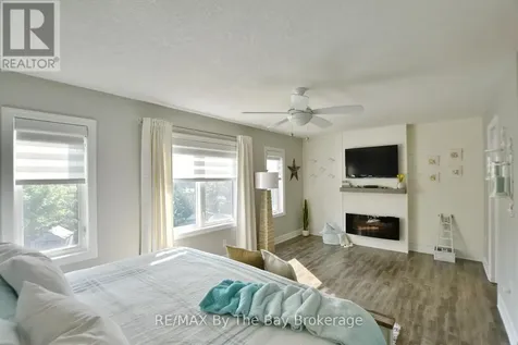 121 45th Street North Wasaga Beach ON L9Z 1Z4