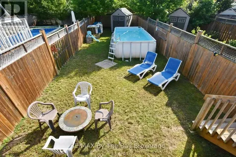 121 45th Street North Wasaga Beach ON L9Z 1Z4