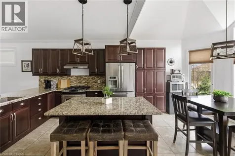 184 Townsend Drive Breslau ON N0B 1M0