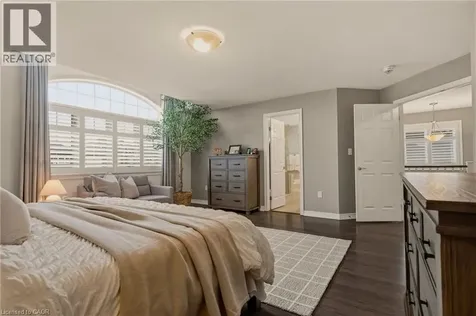 39 Turi Drive Hamilton ON L9B 0E2