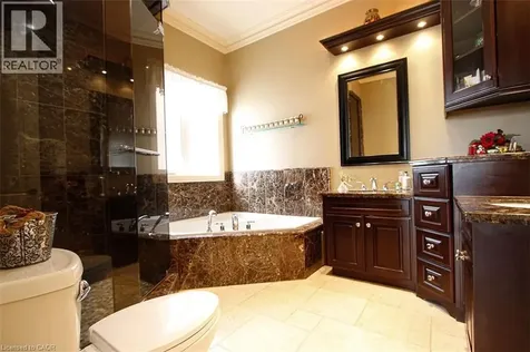 205 Paige Place Kitchener ON N2K 4P5