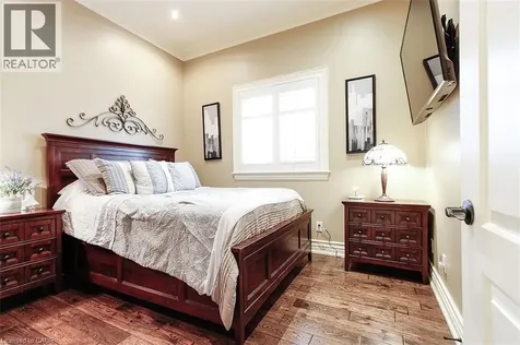 205 Paige Place Kitchener ON N2K 4P5