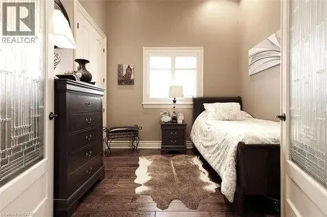 205 Paige Place Kitchener ON N2K 4P5