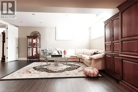 205 Paige Place Kitchener ON N2K 4P5