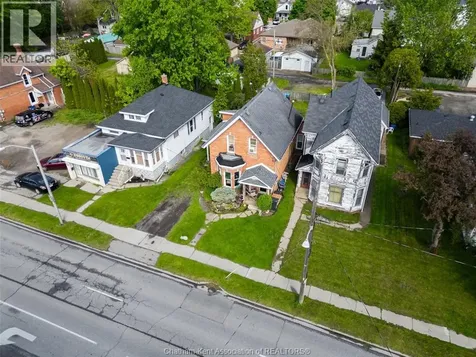 215 Grand Avenue East Chatham ON N7L 1W3