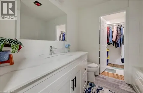 115 Westvale Drive Waterloo ON N2T 1K1