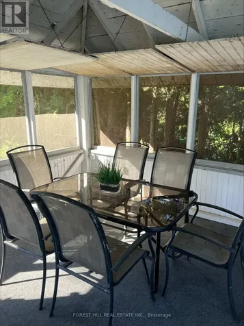 41 Sunnypoint Drive Innisfil ON L9S 2X4