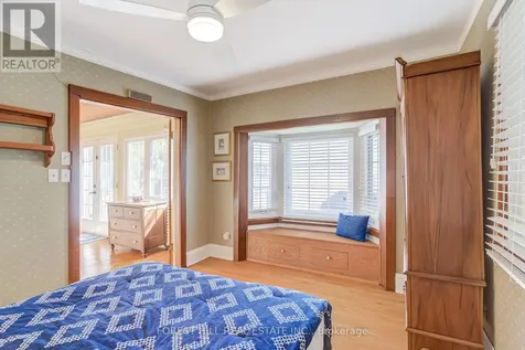 41 Sunnypoint Drive Innisfil ON L9S 2X4