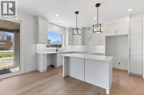 1198 Campana Crescent Lakeshore ON N8L 0K3