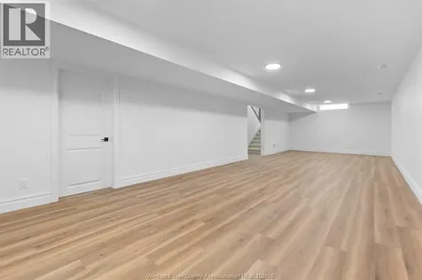 1198 Campana Crescent Lakeshore ON N8L 0K3