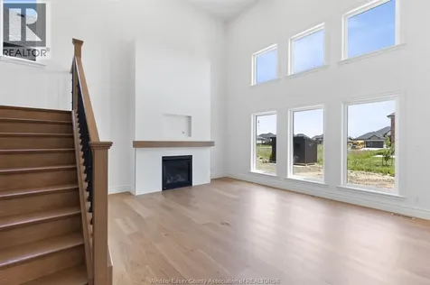 1198 Campana Crescent Lakeshore ON N8L 0K3
