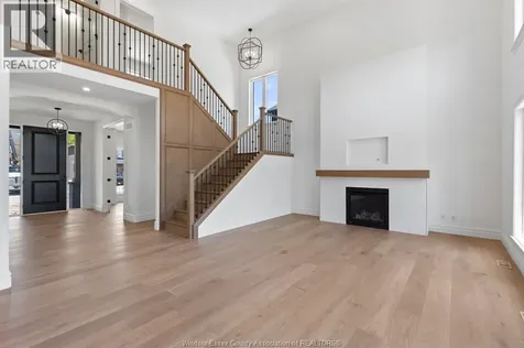 1198 Campana Crescent Lakeshore ON N8L 0K3