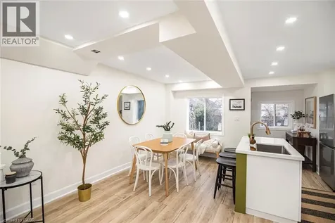 7 Stapleton Avenue Hamilton ON L8H 3N5