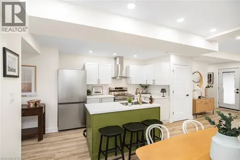 7 Stapleton Avenue Hamilton ON L8H 3N5