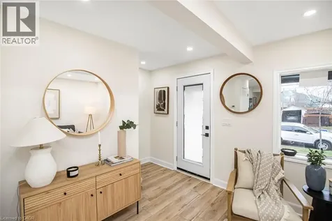 7 Stapleton Avenue Hamilton ON L8H 3N5
