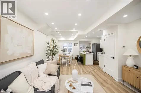 7 Stapleton Avenue Hamilton ON L8H 3N5